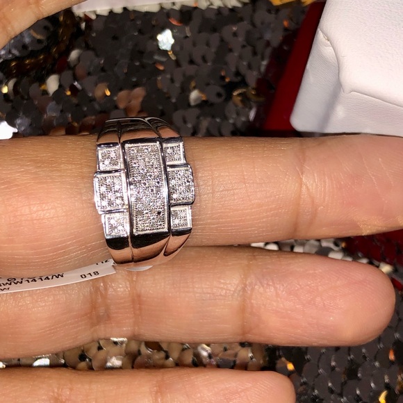 Real diamond men ring custom made w/ SI diamonds classy NOT CZ or fake stones - Picture 4 of 8